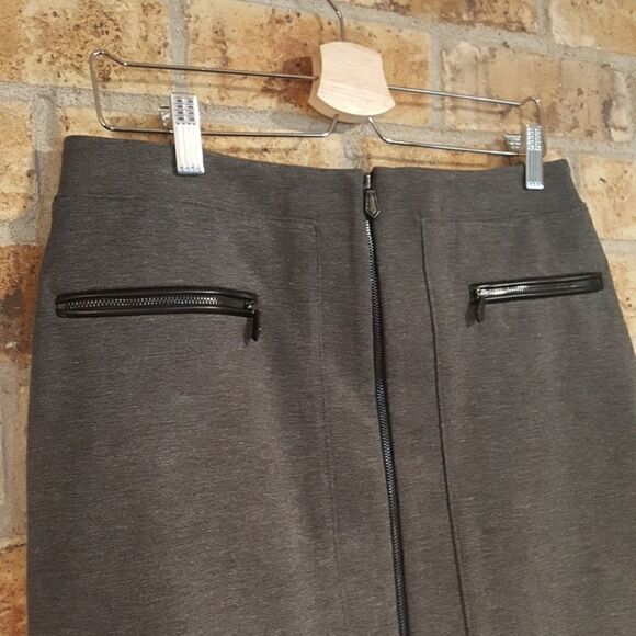 Black House White Market | Skirt - Picture 2 of 6